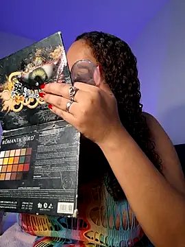 Snapshot of curly_girl_31 chatting on 25, 2, 2026 curly girl 31 online show from 25, 2, 2026