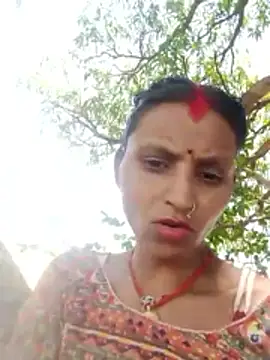 Snapshot of Juli_rathore chatting on 28, 4, 2026 Juli rathore online show from 28, 4, 2026