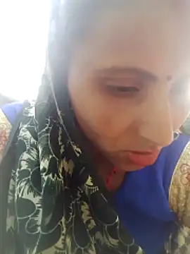 Snapshot of Juli_rathore chatting on 20, 5, 2026 Juli rathore online show from 20, 5, 2026