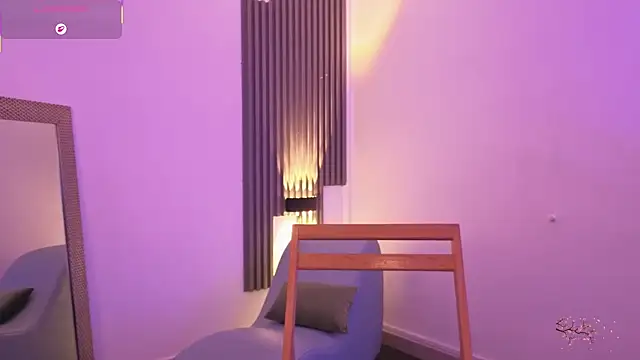 fransheskarossi online show from 24, 2, 2026