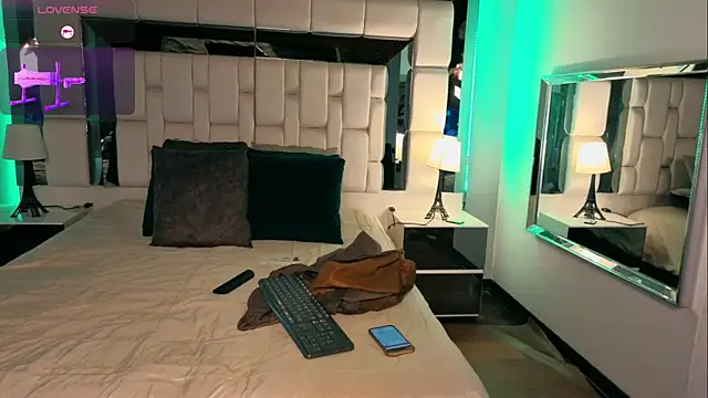 AmaliaMartinez77 online show from 5, 4, 2026