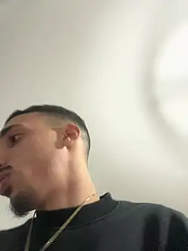 Snapshot of piccolo2002 chatting on 16, 1, 2026 piccolo2002 online show from 16, 1, 2026