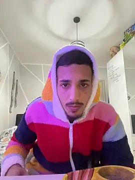 Snapshot of piccolo2002 chatting on 6, 3, 2026 piccolo2002 online show from 6, 3, 2026