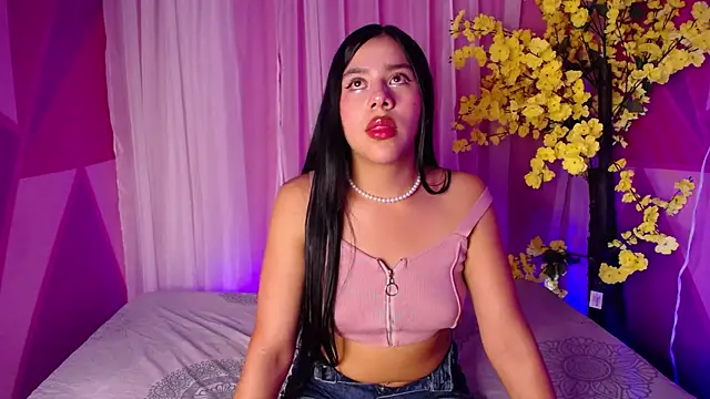 Snapshot of Lory_Bonny chatting on 16, 2, 2026 Lory Bonny online show from 16, 2, 2026