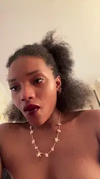 Snapshot of Ebony_love07 chatting on 7, 7, 2026 Ebony love07 online show from 7, 7, 2026