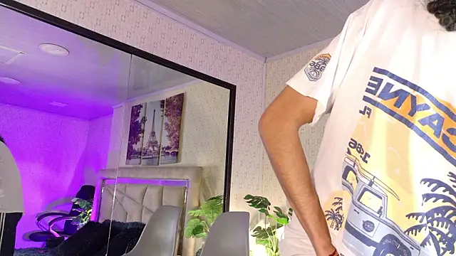 Snapshot of 4L3JX chatting on 10, 2, 2026 4L3JX online show from 10, 2, 2026