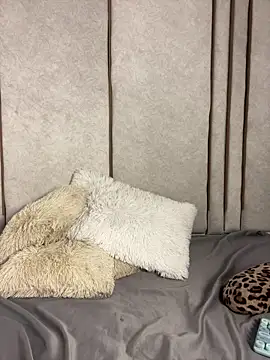 lilithdya online show from 12, 4, 2026