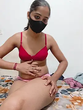 Snapshot of Rubina_khan1 chatting on 8, 5, 2026 Rubina khan1 online show from 8, 5, 2026