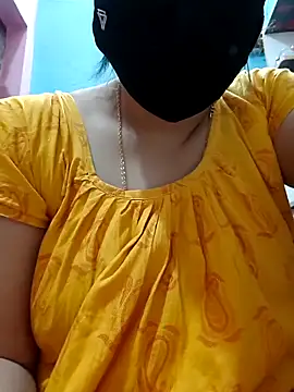 Snapshot of diyabannerjee chatting on 20, 2, 2026 diyabannerjee online show from 20, 2, 2026