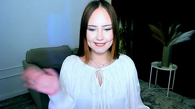 GlowMe online show from 21, 5, 2026