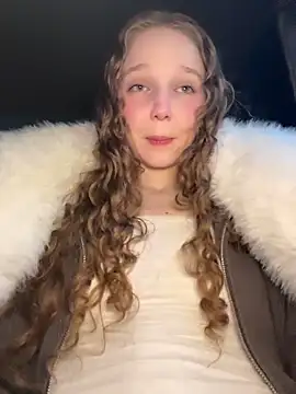 outside rosy online show from 5, 3, 2026