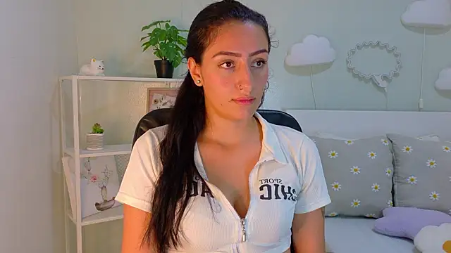 Snapshot of AmmyRouse__ chatting on 14, 2, 2026 AmmyRouse online show from 14, 2, 2026