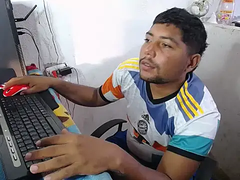 Snapshot of master_juju1921 chatting on 3, 2, 2026 master juju1921 online show from 3, 2, 2026