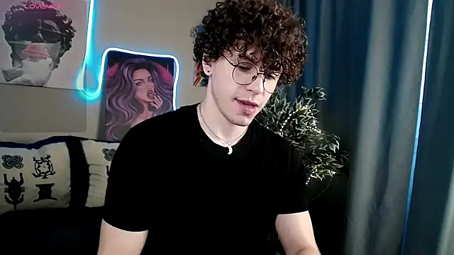 TylerGibson online show from 10, 4, 2026