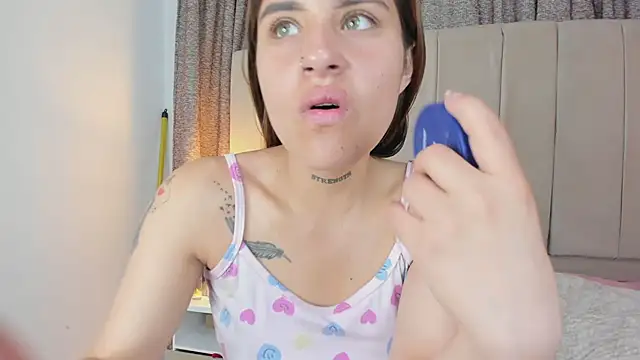 Snapshot of valery_gv chatting on 13, 2, 2026 valery gv online show from 13, 2, 2026