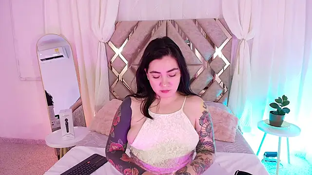 KathiaJenner online show from 5, 3, 2026