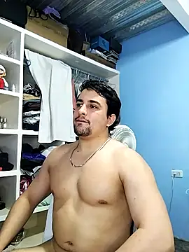 Snapshot of AxelWhitte chatting on 4, 2, 2026 AxelWhitte online show from 4, 2, 2026