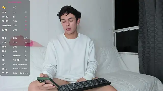 Caydensmit online show from 3, 2, 2026