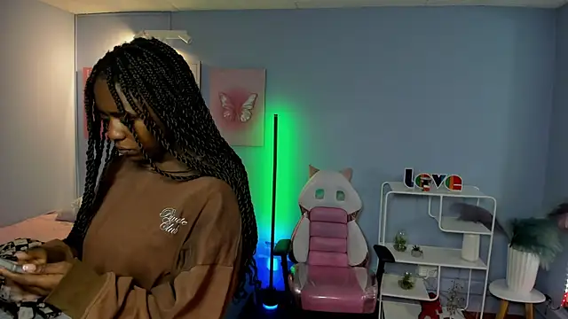 naomi campell online show from 3, 4, 2026