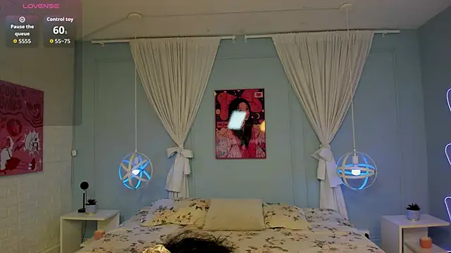 naomi campell online show from 15, 4, 2026