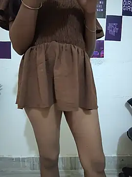 Alisha Babyy online show from 21, 5, 2026