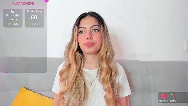 Snapshot of Fernanda_aaaa chatting on 5, 2, 2026 Fernanda aaaa online show from 5, 2, 2026