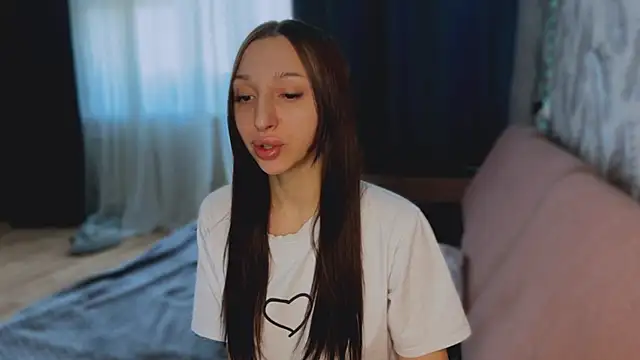 linda foxy black online show from 25, 2, 2026