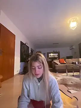 Snapshot of MelliMoon chatting on 2, 2, 2026 MelliMoon online show from 2, 2, 2026