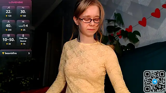 Snapshot of Austeja_Ona chatting on 6, 4, 2026 Austeja Ona online show from 6, 4, 2026