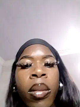 Snapshot of Chocolate_Queenxx03 chatting on 8, 7, 2026 Chocolate Queenxx03 online show from 8, 7, 2026