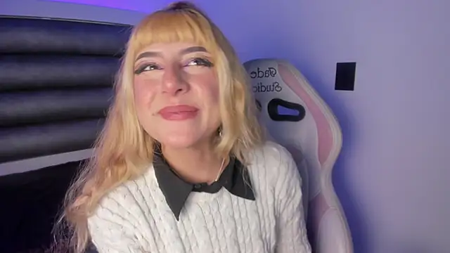 Snapshot of adhalee_js chatting on 2, 2, 2026 adhalee js online show from 2, 2, 2026