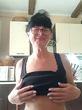 AliceSwan57 online show from 23, 6, 2026