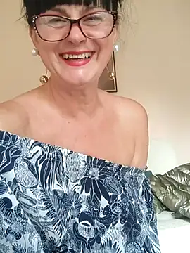 AliceSwan57 online show from 18, 7, 2026