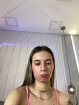 JuliaColemann online show from 31, 1, 2026