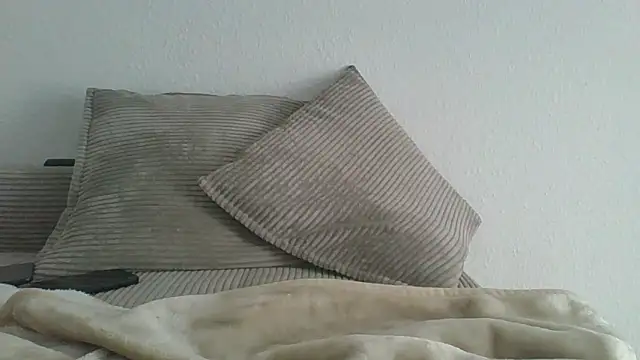 Noira xxx online show from 15, 4, 2026