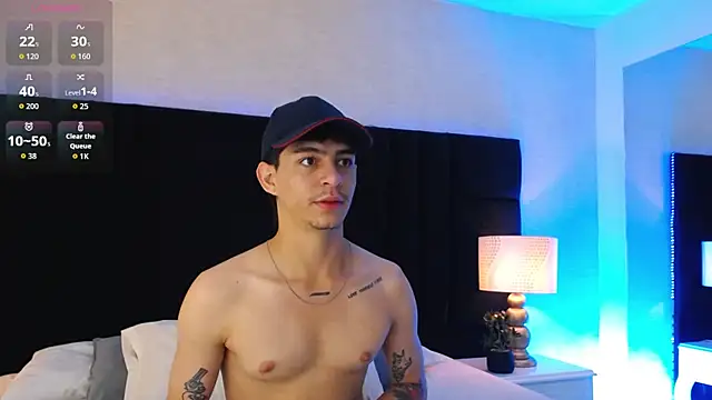 Snapshot of Logan_Woods chatting on 12, 2, 2026 Logan Woods online show from 12, 2, 2026