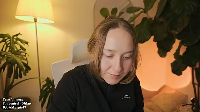 Snapshot of Scarlett_NoirMuse chatting on 5, 2, 2026 Scarlett NoirMuse online show from 5, 2, 2026