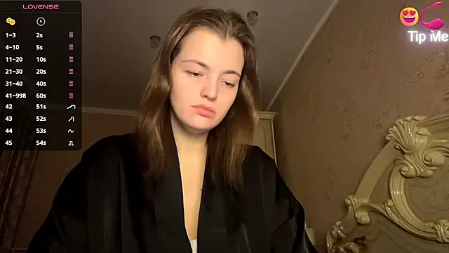 Snapshot of MistressBabe chatting on 4, 3, 2026 MistressBabe online show from 4, 3, 2026