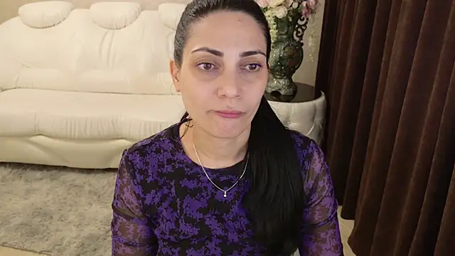 LovelyBeatrice online show from 3, 6, 2026