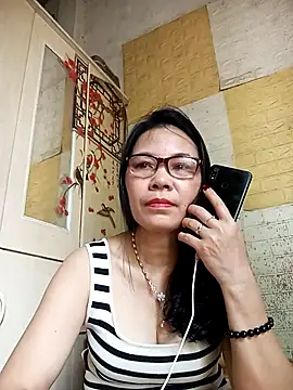 Snapshot of Nuna_689 chatting on 1, 3, 2026 Nuna 689 online show from 1, 3, 2026