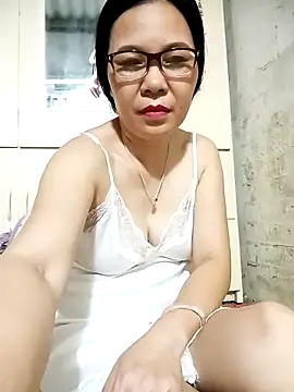 Snapshot of Nuna_689 chatting on 23, 5, 2026 Nuna 689 online show from 23, 5, 2026