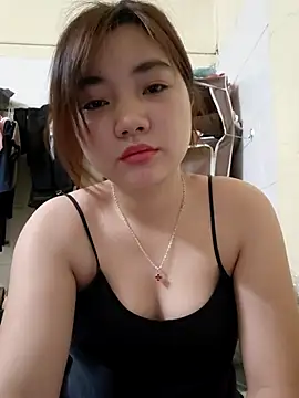 Snapshot of Pinks_cool chatting on 4, 7, 2026 Pinks cool online show from 4, 7, 2026