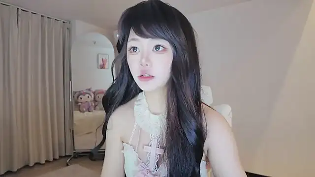 Jolie-22 online show from 4, 5, 2026