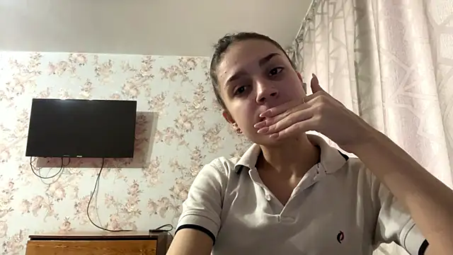 Snapshot of PagedLard chatting on 14, 2, 2026 PagedLard online show from 14, 2, 2026