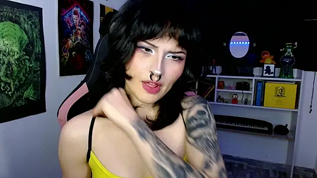 Snapshot of neena_nyx_ chatting on 4, 7, 2026 neena nyx online show from 4, 7, 2026