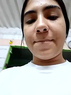 Snapshot of Ailen-cute chatting on 13, 2, 2026 Ailen-cute online show from 13, 2, 2026