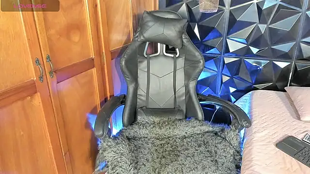 liia marin online show from 2, 2, 2026