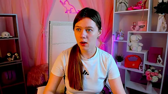 CelestineMauriac online show from 16, 3, 2026