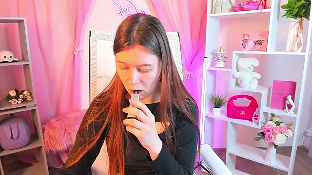 CelestineMauriac online show from 19, 3, 2026