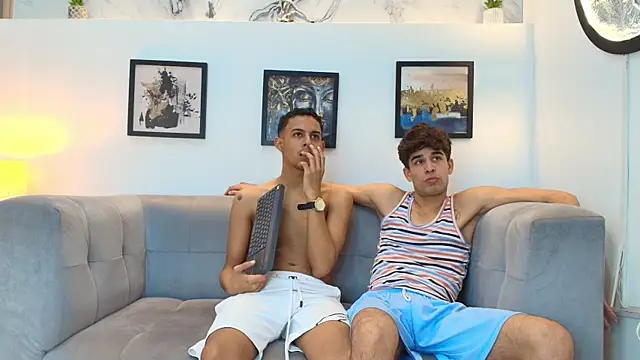 Snapshot of Sexy_boys_hell2 chatting on 11, 2, 2026 Sexy boys hell2 online show from 11, 2, 2026